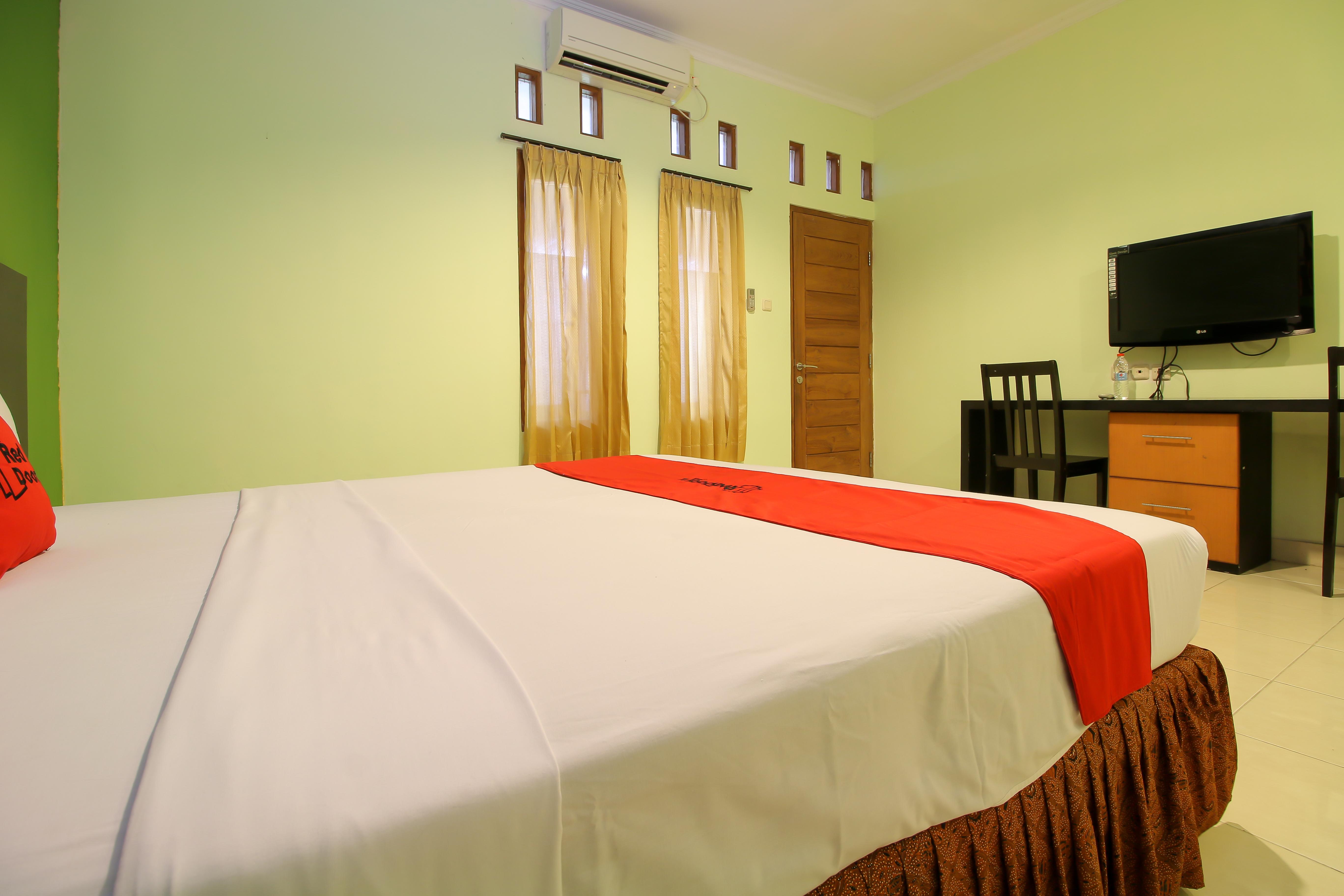Reddoorz Plus @ Taman Siswa 2 Yogyakarta Eksteriør billede